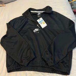 NIKE cropped sweatshirt